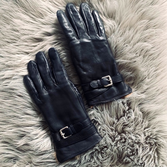 RUDSAK Accessories - 💫HOST PICK✨ Rudsak "GITA" lined leather gloves